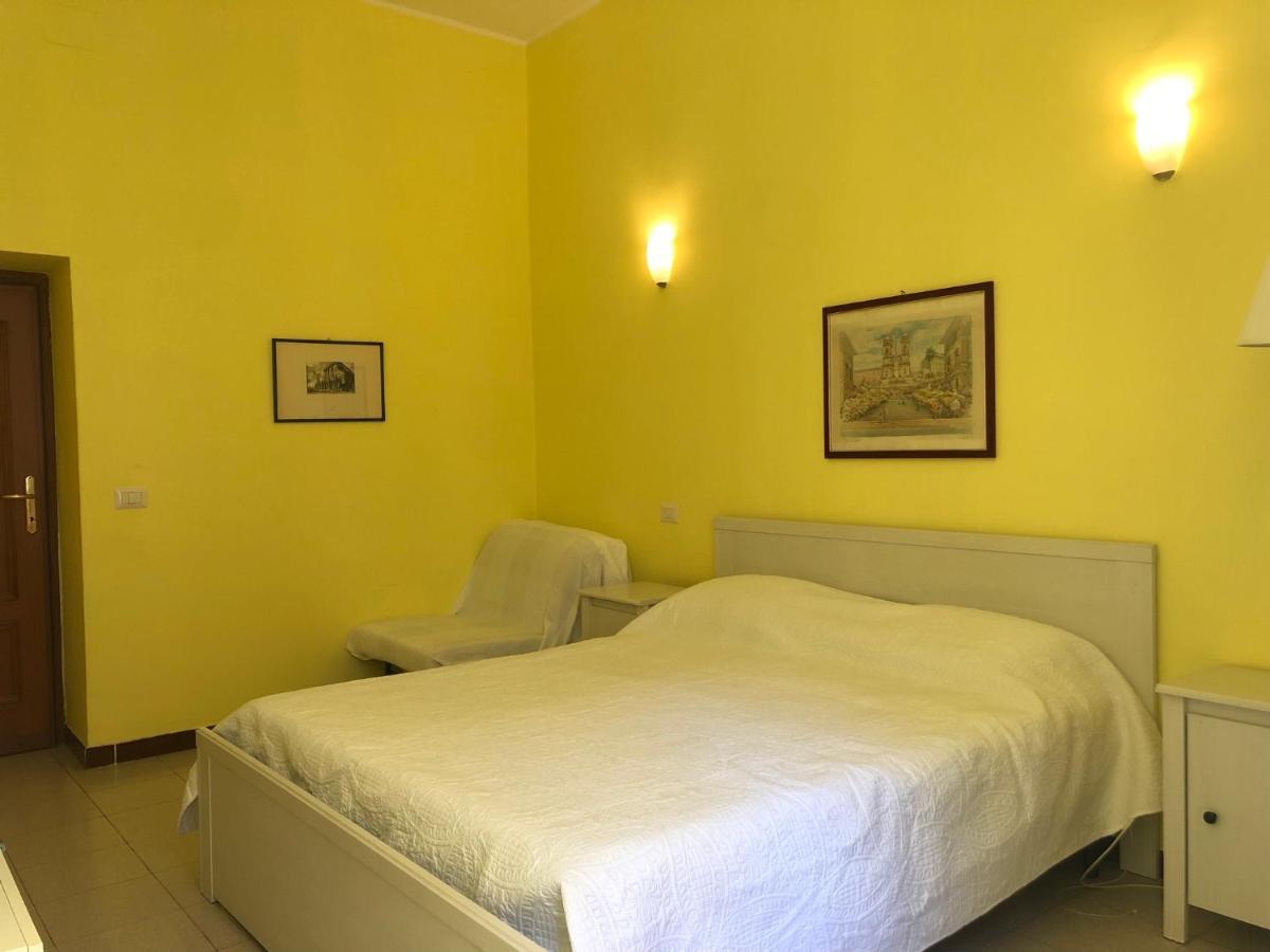 Casa Vacanze "Il Vaticano A 2 Passi" 罗马 外观 照片